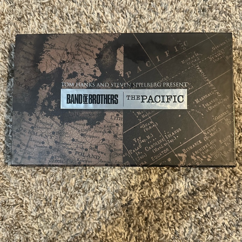 Band of Brothers/The Pacific (DVD, 2011, 13-Disc Set, Special Edition)